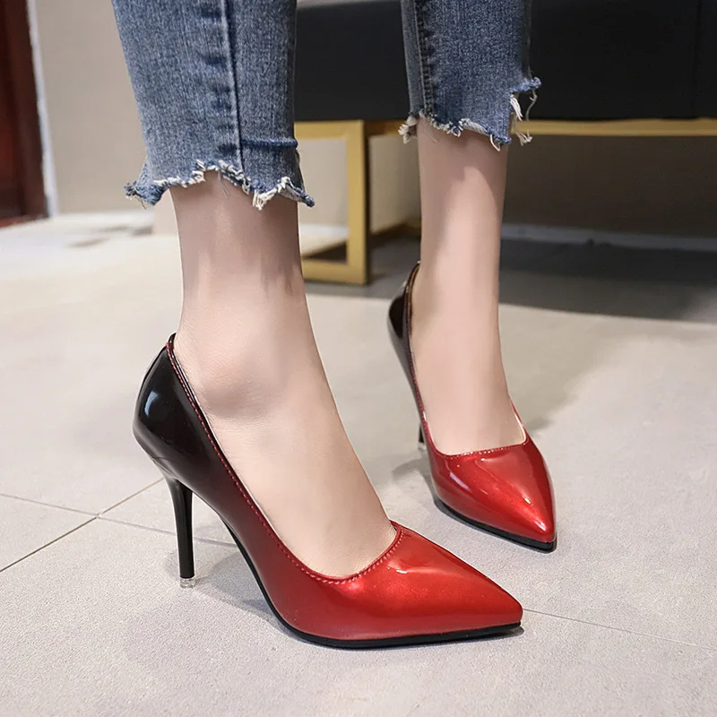The Best Occasions to Rock Your Red Heels插图