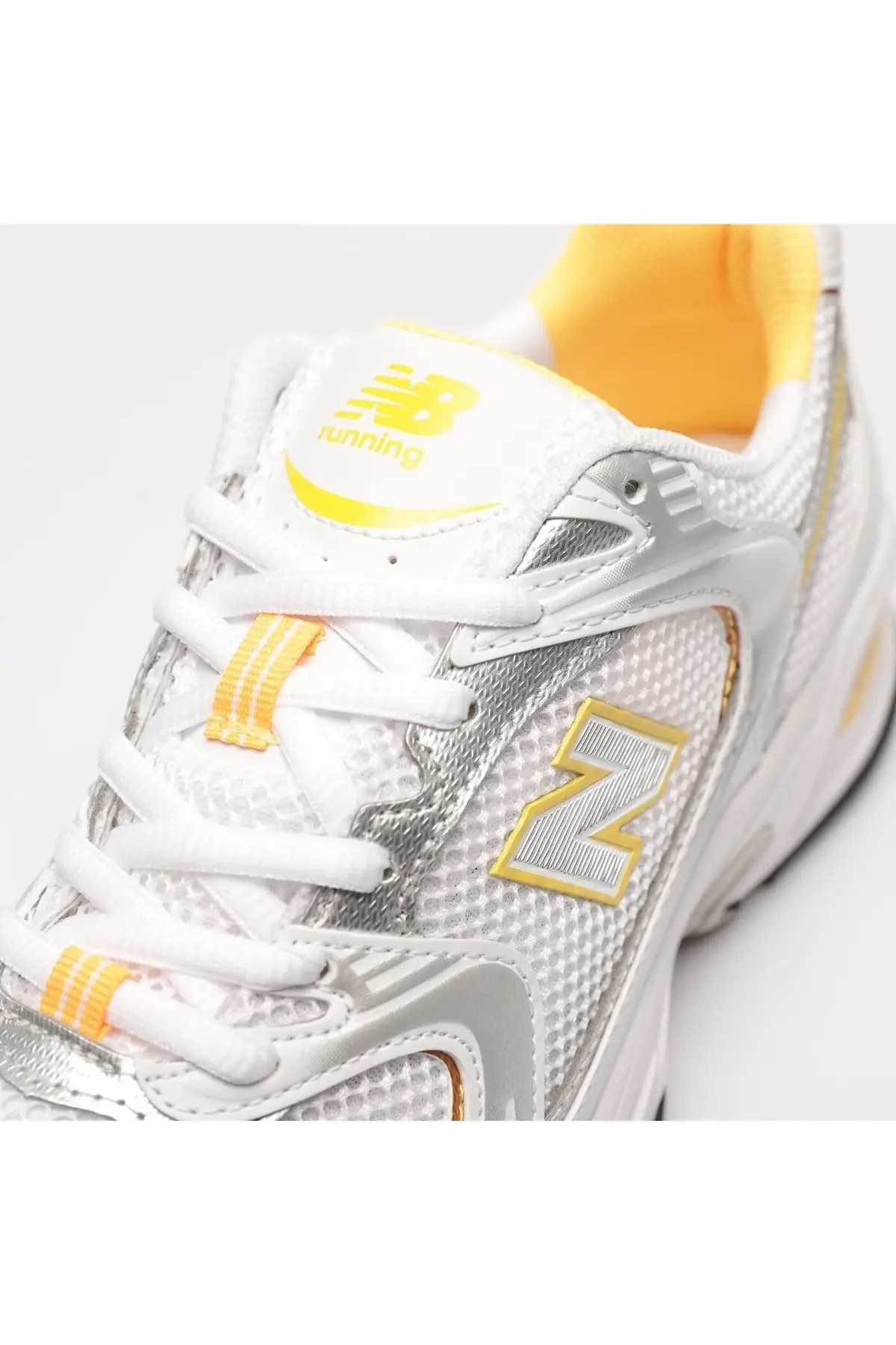 Ultimate Guide to New Balance Women’s 574 Core Shoes插图4