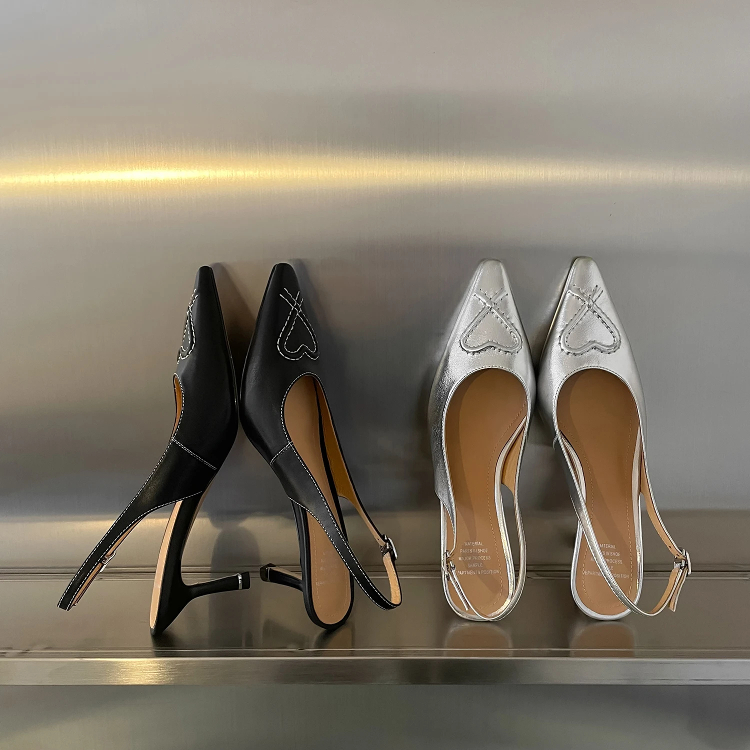  The Allure of dsw shoes women’s heels插图3