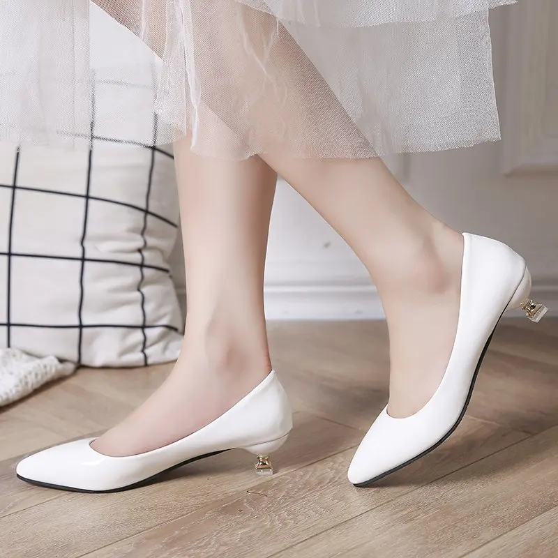 comfortable low heel dress shoes for  wedding