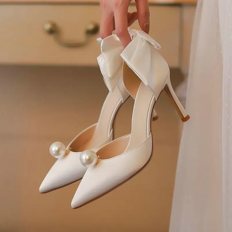 shoes to wear with a white dress